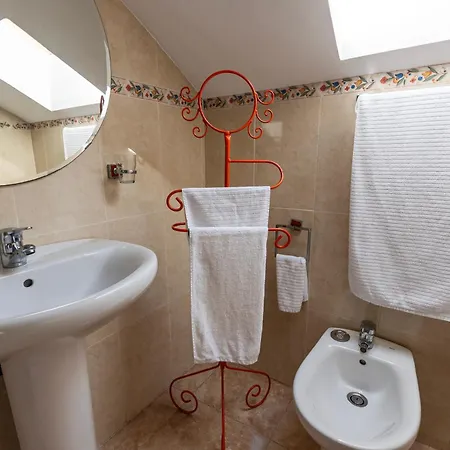 Apartament La Buhardilla De Olivia Malaga