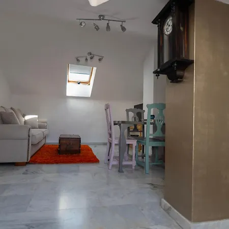 La Buhardilla De Olivia Apartament Malaga