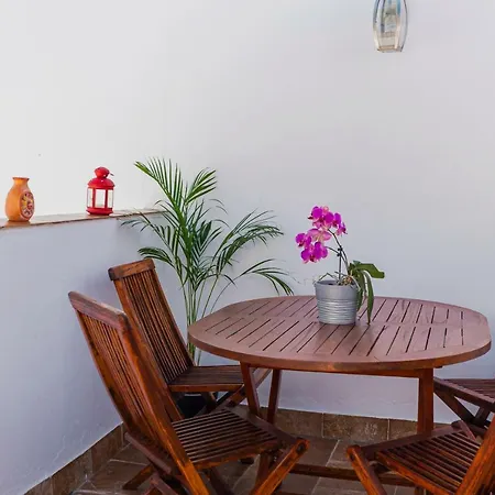 Apartament La Buhardilla De Olivia *